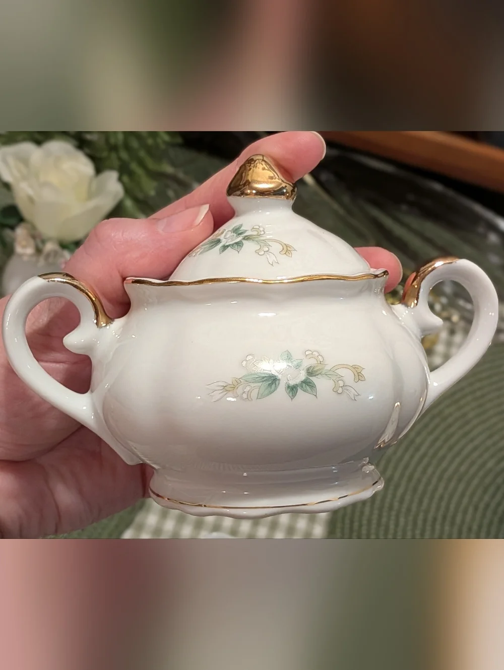 Vintage 50th Anniversary Porcelain Set - Picture 5 of 13